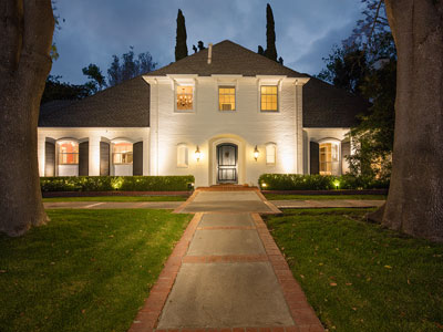 Luxury Elder Care San Luis Obispo - Assisted Living San Luis Obispo County - Residential Home for Elderly - Executive Senior Assisted Living - Chateau Rose - Rose Care Group Assisted Living Residences