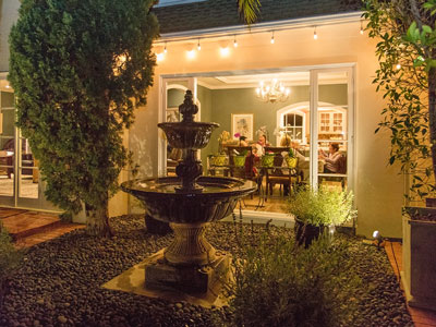 Alzheimer's Care - Memory Care - Elder Care San Luis Obispo California - Assisted Living - Chateau Rose Elder Care