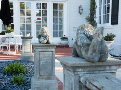 Alzheimer's Care - Memory Care - Elder Care San Luis Obispo California - Assisted Living - Chateau Rose Elder Care